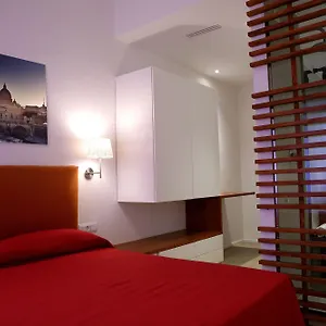 Πανσιόν Why Not, Ρώμη